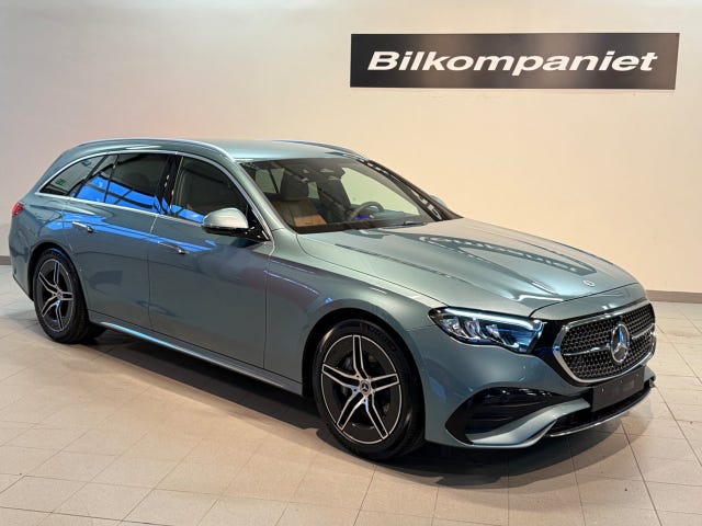 Mercedes-Benz E300 e 2026