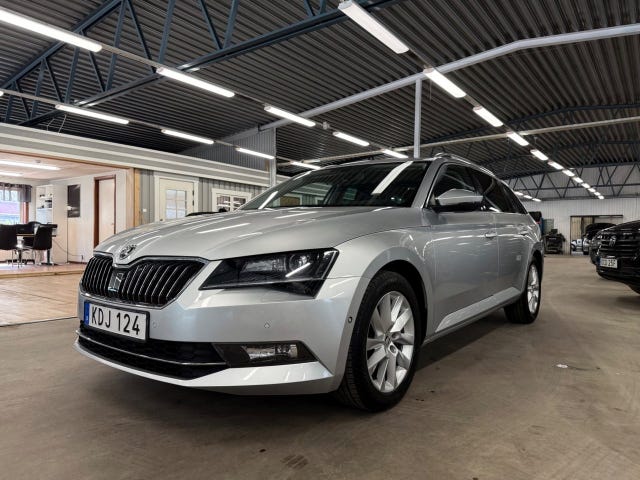 Skoda Superb 2016