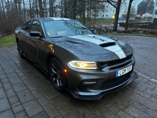 Dodge Charger 2019