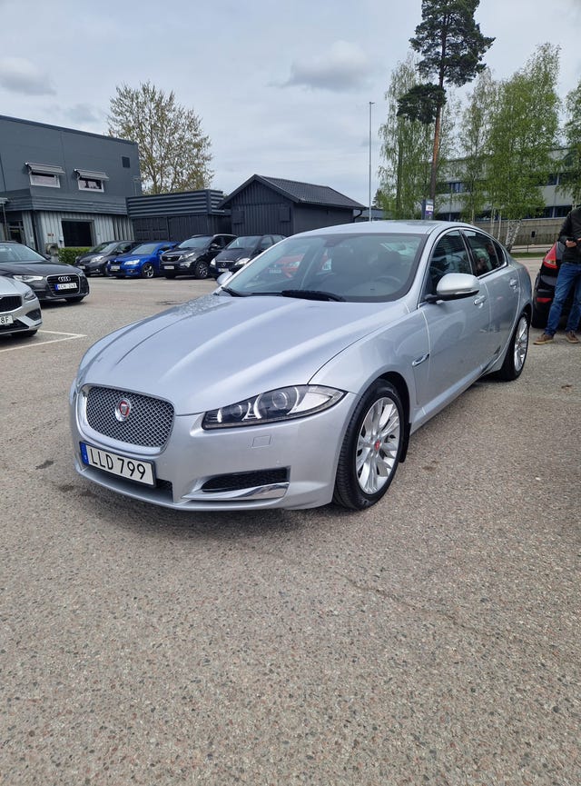 Jaguar XF 2014