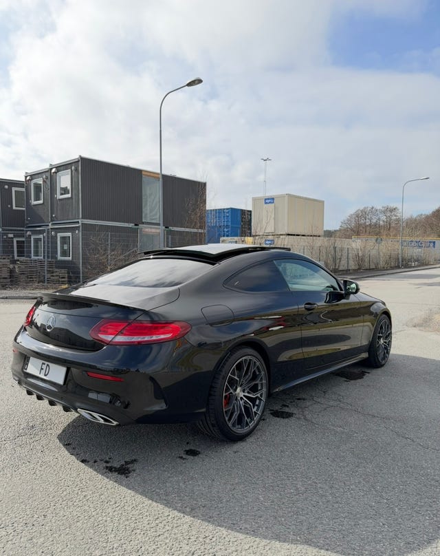 Mercedes-Benz C250 2016