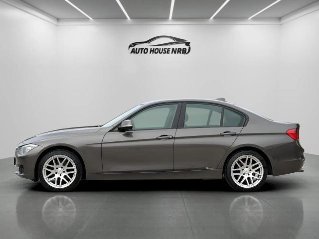BMW 320 2013
