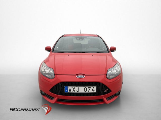 Ford Focus 2013 – bild 2