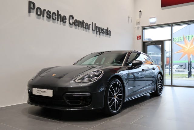 Porsche Panamera 4 2022