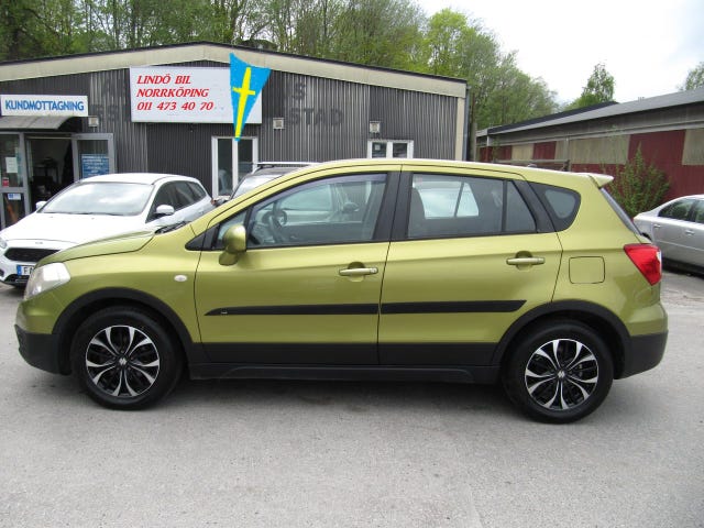 Suzuki S-Cross 2014