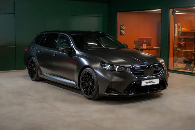BMW M5 2025