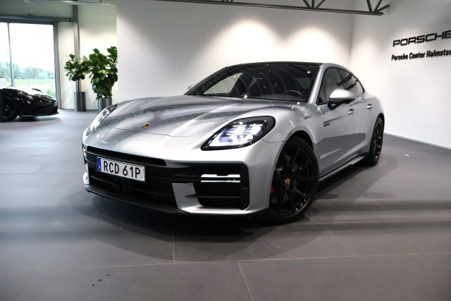 Porsche Panamera 4S 2026