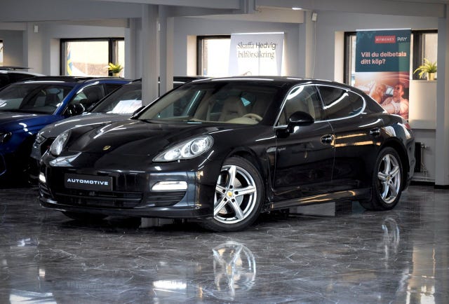 Porsche Panamera S 2012