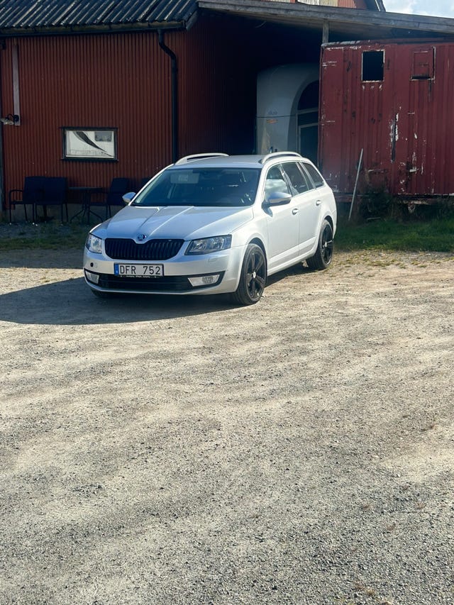 Skoda Octavia 2014