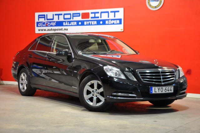 Mercedes-Benz E200 2011