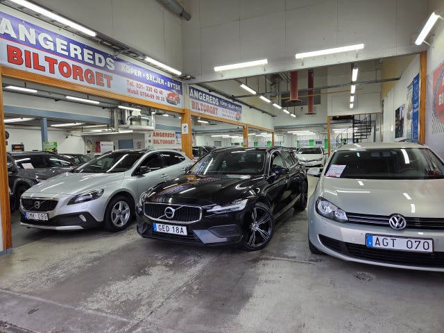 Volvo V60 2022