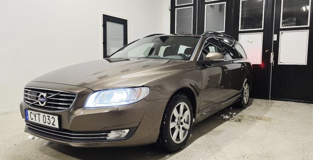 Volvo V70 2016