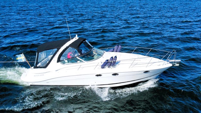Four Winns Vista 348/358 – 2x Volvo Penta D4-260 Diesel - axlar