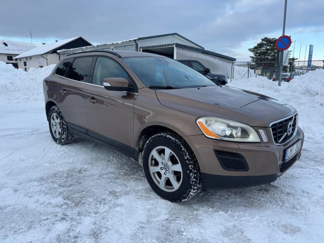 Volvo XC60 2011