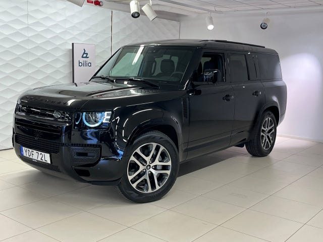 Land Rover Defender 130 2025