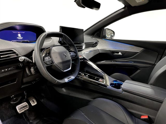 Peugeot 5008 2024 – bild 4