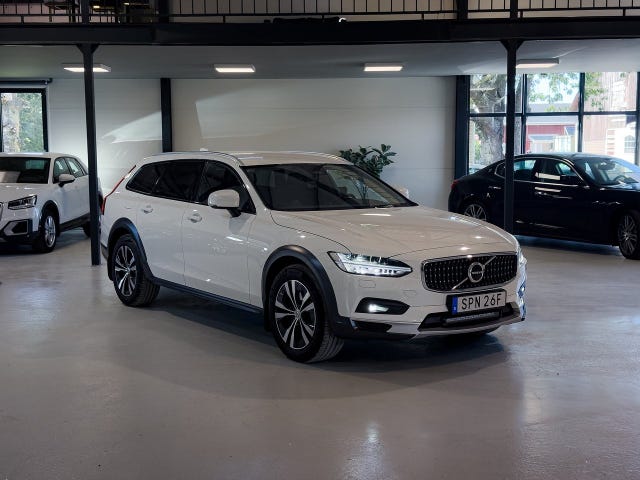 Volvo V90 Cross Country 2022