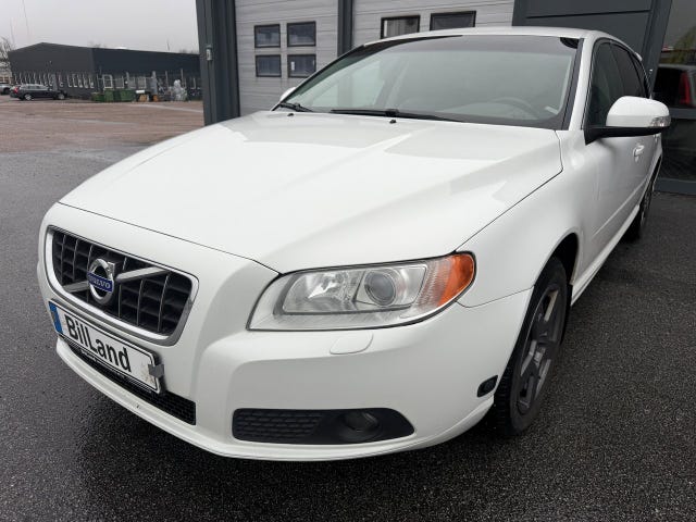 Volvo V70 2010