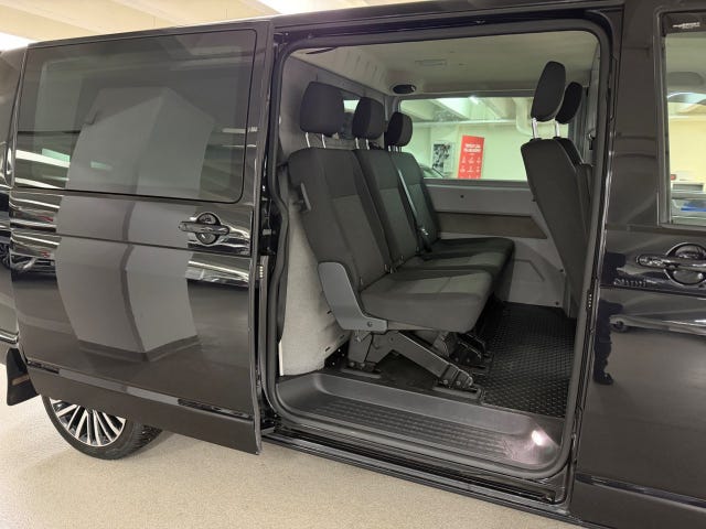Volkswagen Transporter 2022 – bild 3