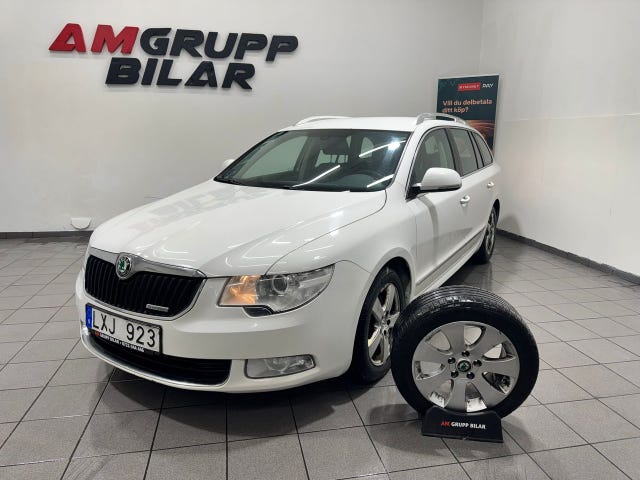 Skoda Superb 2012