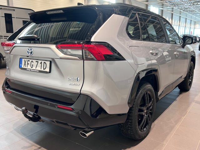 Toyota RAV4 2021 – bild 2