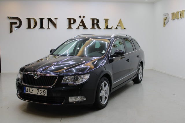 Skoda Superb 2011