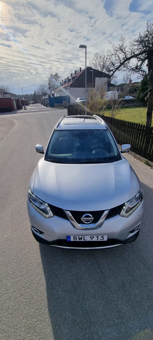 Nissan X-Trail 2015