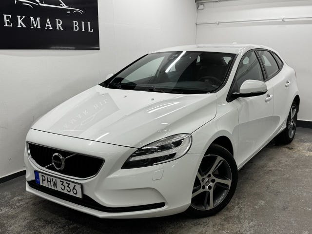 Volvo V40 2017