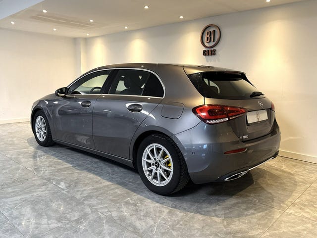 Mercedes-Benz A180 2019 – bild 3