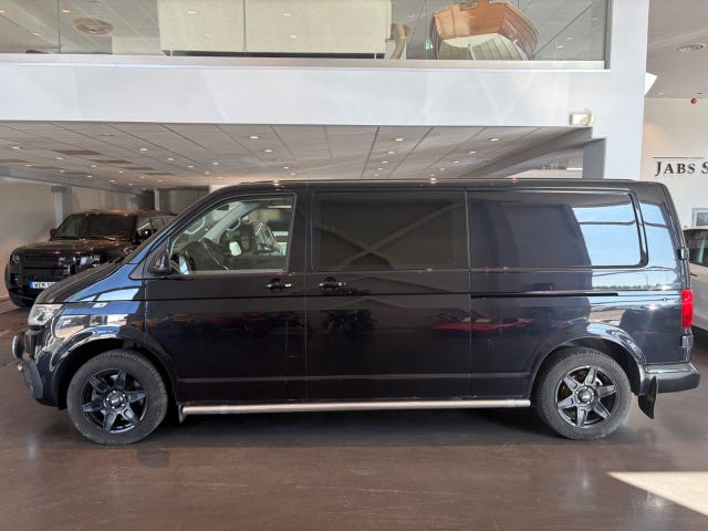 Volkswagen Transporter 2021 – bild 2