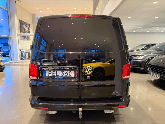Volkswagen Transporter 2021 – bild 4