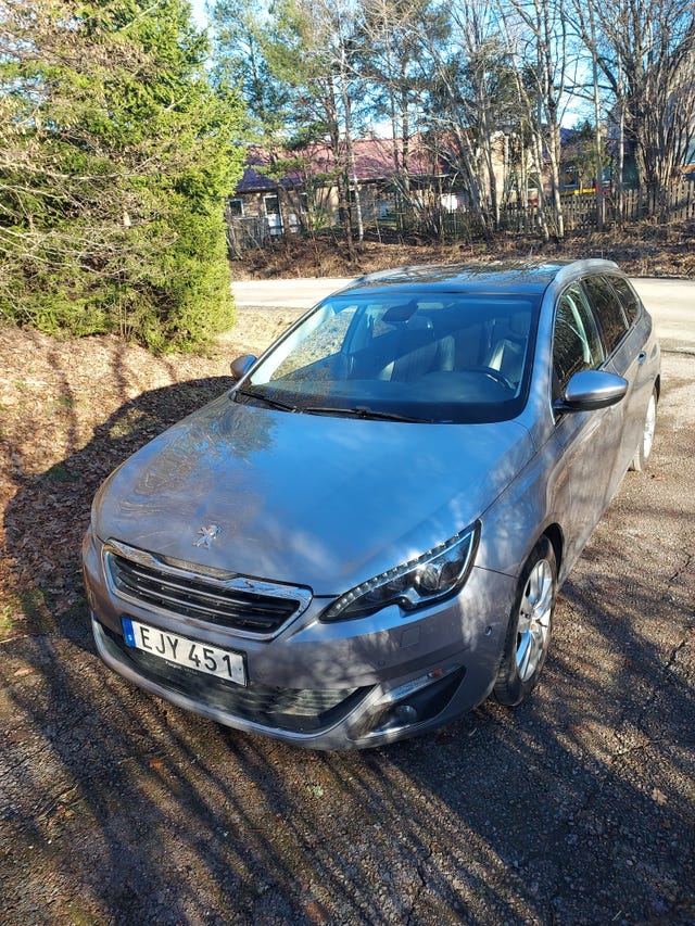 Peugeot 308 SW 2014