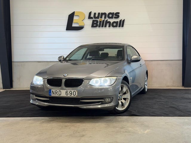 BMW 320 2010