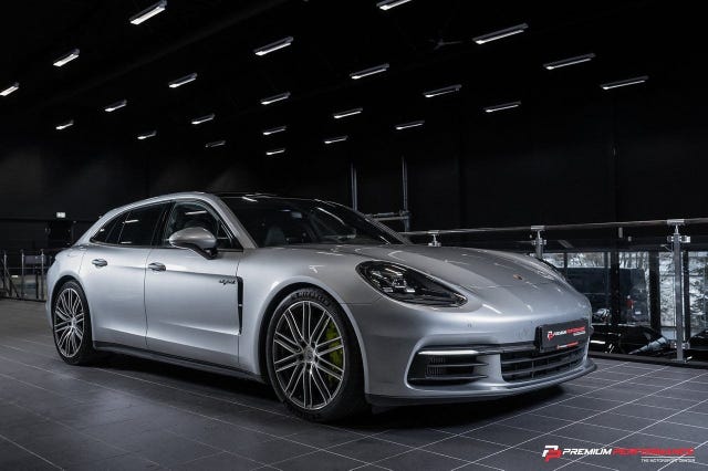 Porsche Panamera 4 2019