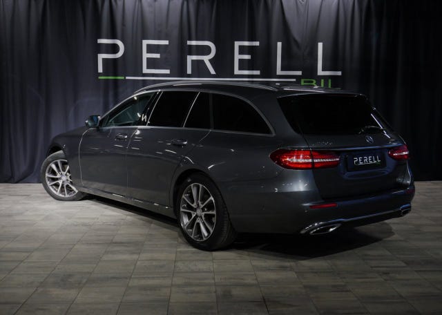 Mercedes-Benz E220 2017 – bild 3