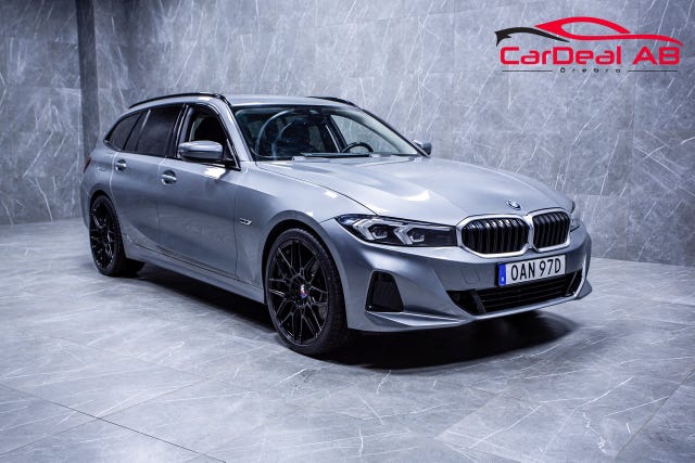 BMW 330e 2023