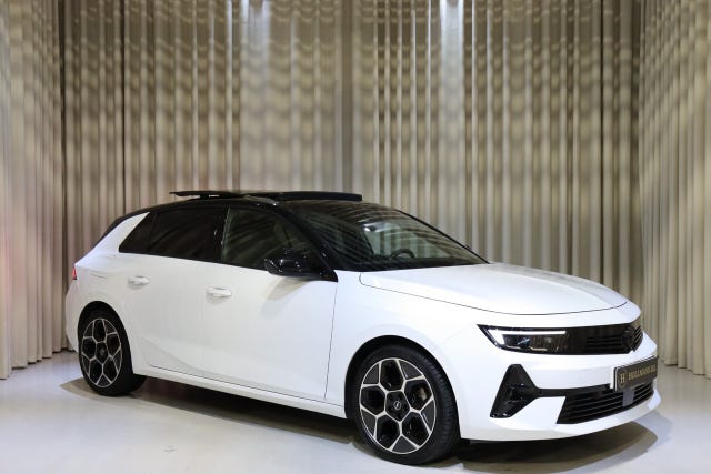 Opel Astra 2024