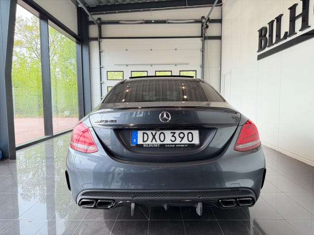 Mercedes-Benz C300 2015 – bild 4