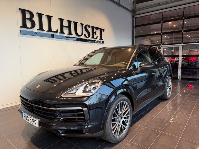 Porsche Cayenne 2023