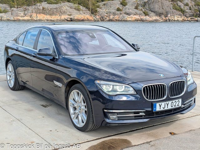 BMW 730 2015