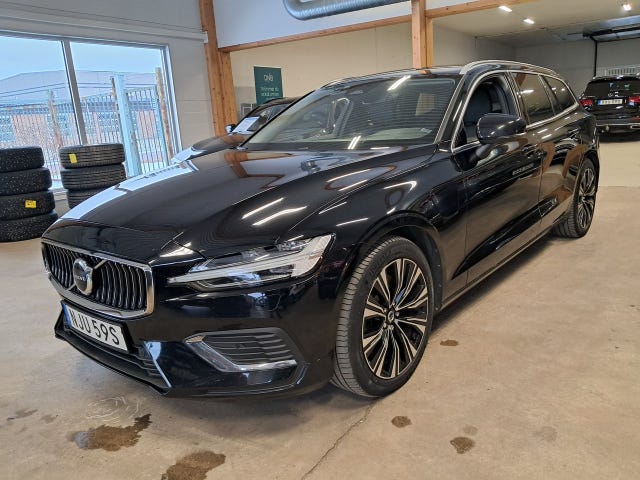 Volvo V60 2023