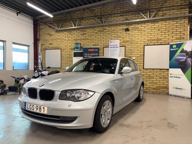 BMW 120 2011