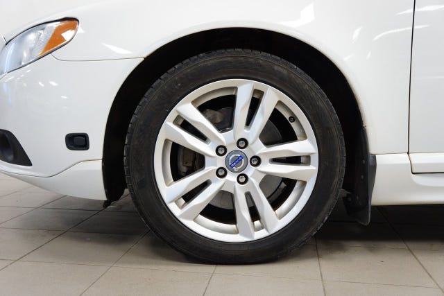 Volvo V70 2013 – bild 2