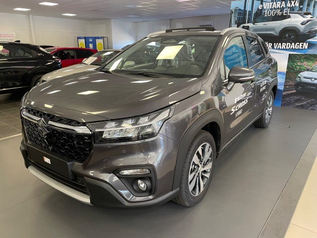 Suzuki S-Cross 2025