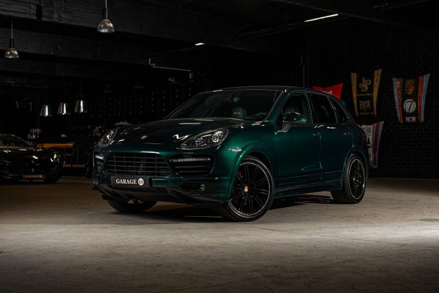 Porsche Cayenne GTS 2013