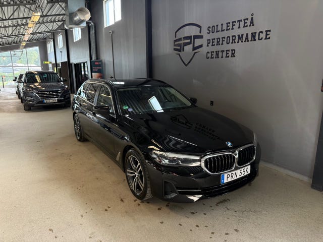 BMW 530e 2021