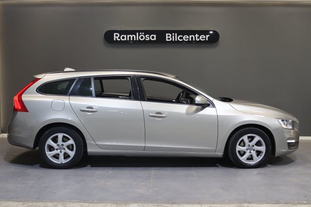 Volvo V60 2015 – bild 3