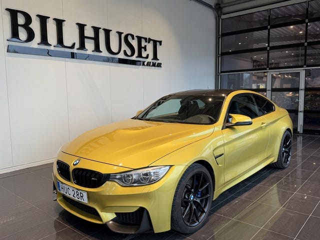 BMW M4 2015