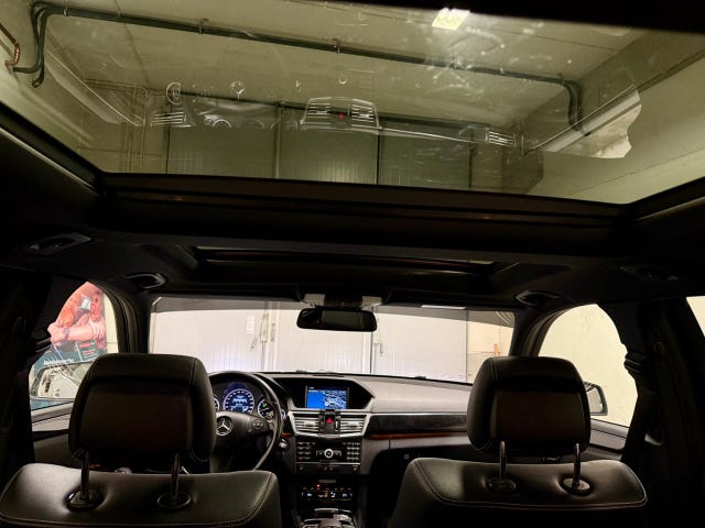 Mercedes-Benz E350 2011 – bild 3
