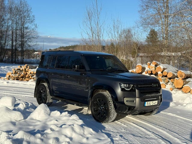 Land Rover Defender 110 2022